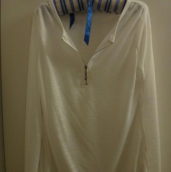 Zip up or Down White Top - Picture 12 of 14